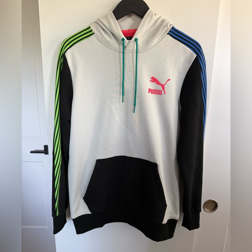 NWT Puma Men's Dazed T7 Hoodie Size Small P2P 21”